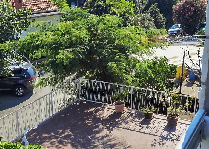 Apartments Most * オレビック