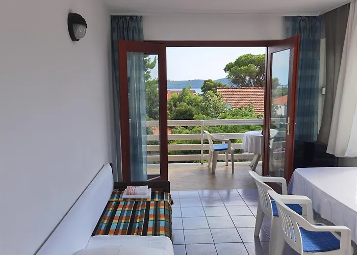 アパート Apartments Most *